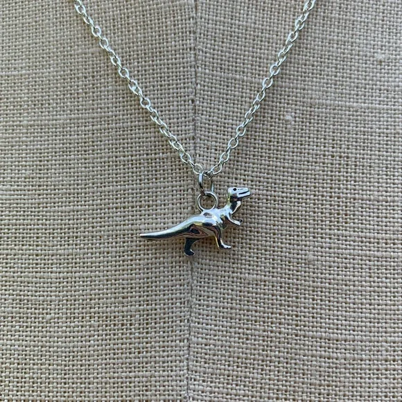 NWT Sterling Silver Plated Chain & Alloy Dinosaur Charm Necklace - Picture 2 of 8